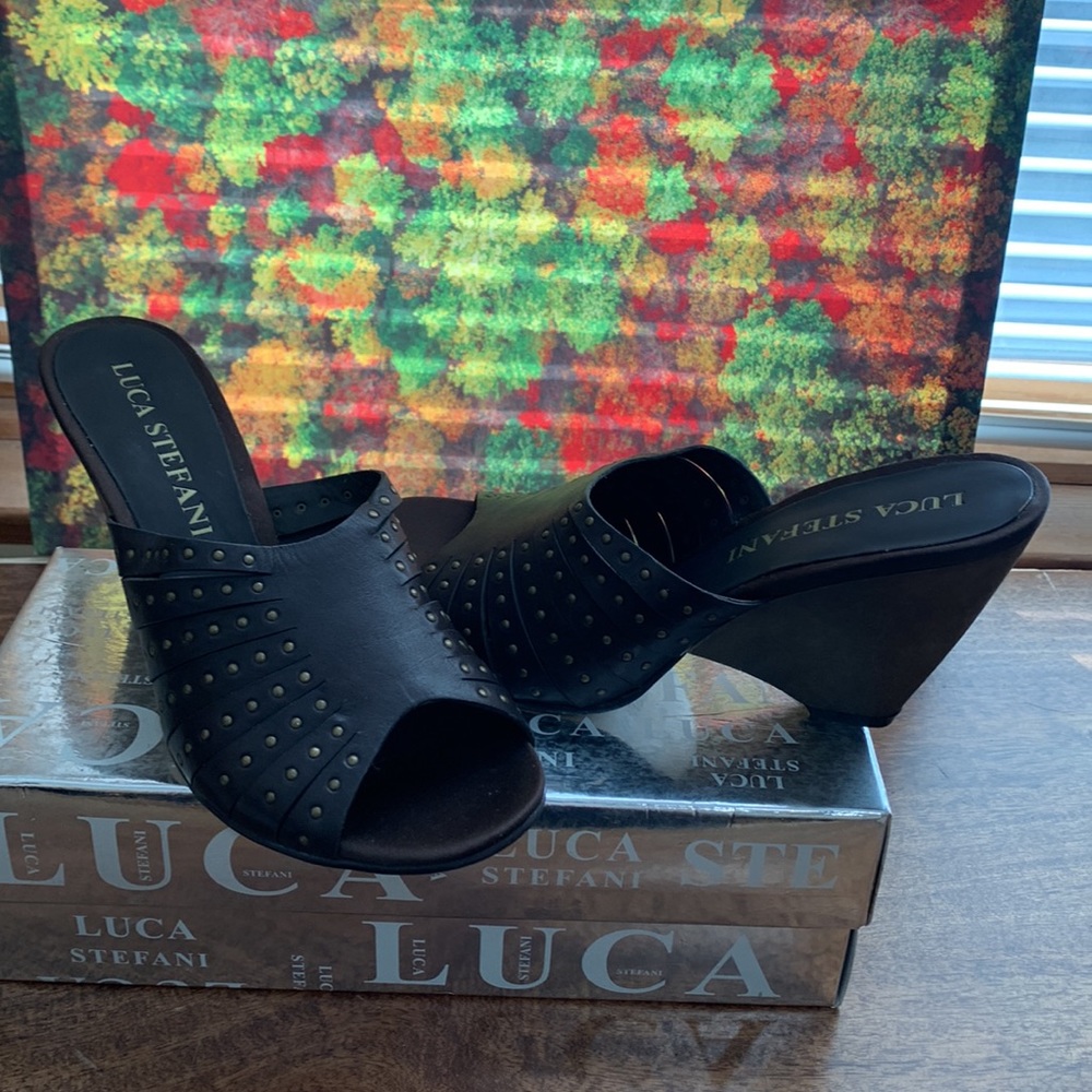 LUCA STEFANI WEDGE/HEEL FITS US 8